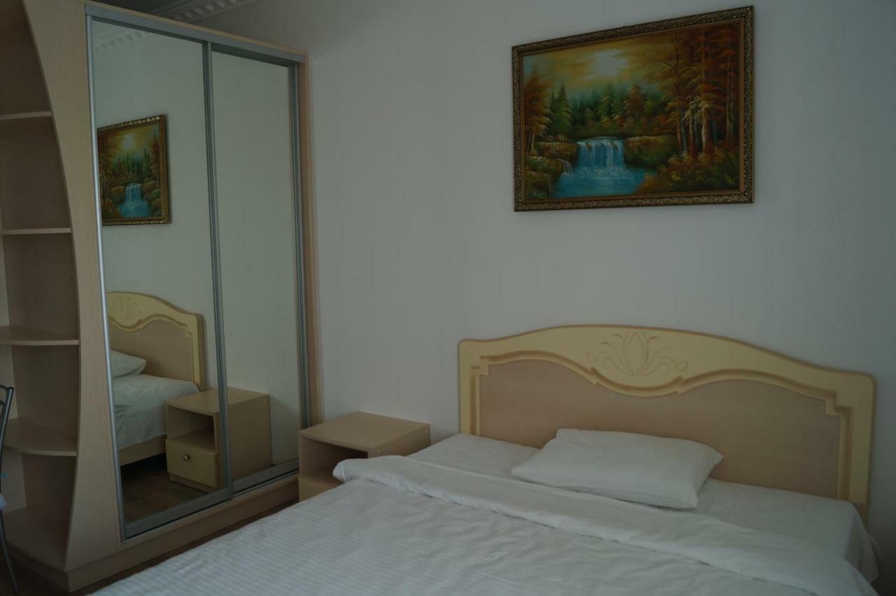 Appartments Near 7 Km 5001155 โอเดสซา ภายนอก รูปภาพ